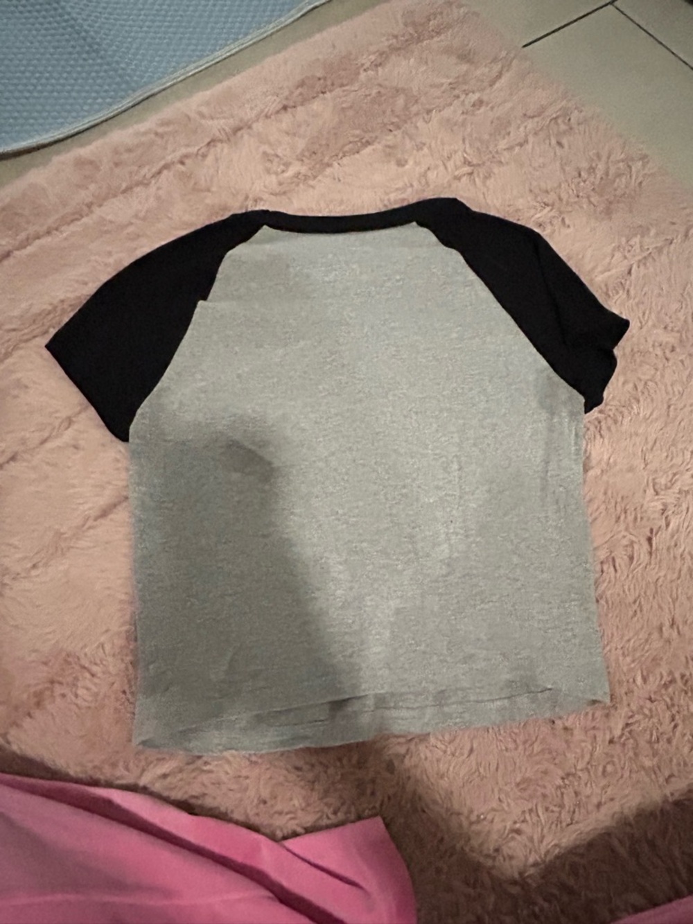 Dance Raglan Tee - Gray & Black - Picture 5 of 6
